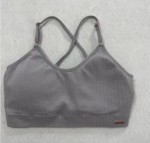 Danskin Intimates Gray Cable Knit Sports‎ Bra Adjustable Straps Medium P180-50 thumbnail 1
