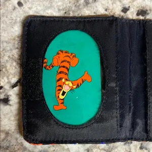 Vintage Winnie the Pooh and Tigger Bifold Wallet - Rare 90’s Disney thumbnail 4