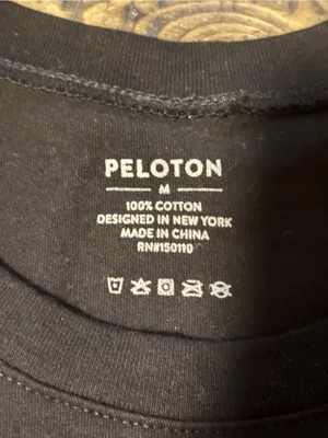 Peloton‎ NYC Graphic Muscle Tank Top Black Size M Words Print Activewear Unisex thumbnail 6