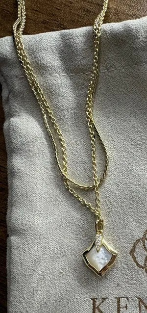Kendra Scott Necklace Gold thumbnail 1