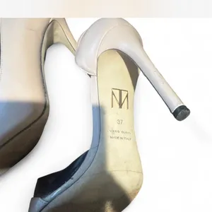 Tamara Mellon Nude Heels Size 6 thumbnail 6