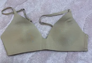 SKIMS Wireless T-Shirt Bra thumbnail 1