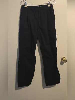 Hollister Wide-Leg Black Cargo Pants thumbnail 8