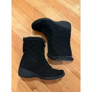 Khombu Angela Womens Snow Boots Black Quilted Faux Fur Trim Wedge Size 9M thumbnail 4