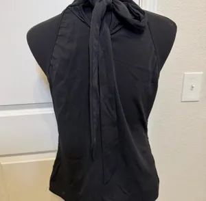 NWOT Black Sequin Stretch Halter Top Size M thumbnail 2