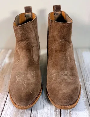 Dolce‎ Vita Brown Suede Western Ankle Boots Stacked Block Heel Booties Size 7.5 thumbnail 1