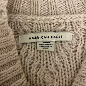 American Eagle Cable Knit Long Sleeve Cropped Sweater, Tan/Beige, Size S, EUC thumbnail 10