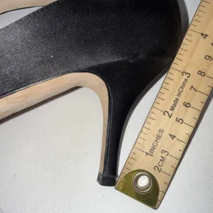 Butter For Diane B Satin Peep Toe Italian Black Minimalist Pumps‎ Heels Size 9 thumbnail 14