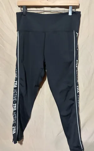 Zyia leggings thumbnail 1