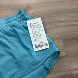 NWT Lululemon Hotty Hot Low-Rise Lined Short 2.5" Washed Blue Women Size 14 thumbnail 3