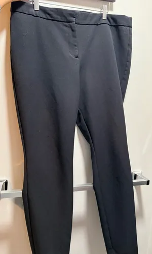 Worthington Black Women’s Modern Fit Pants 14 thumbnail 1