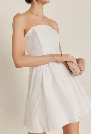Francesca's White Mini Dress thumbnail 1