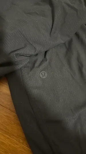 Lululemon Black Joggers thumbnail 7