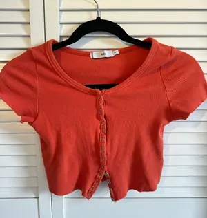 Button Down Short Sleeve Crop Top Orange thumbnail 2