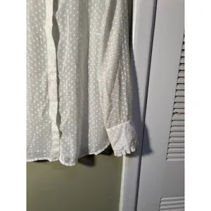 Banana Republic Women's Sz Medium Long Sleeve Drapey Blouse Snow Day White Sheer thumbnail 6