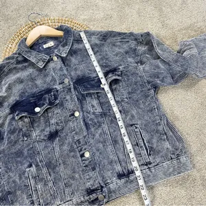 POL Women’s Corduroy Denim Button Down Trucker Jacket in Vintage Wash Blue M thumbnail 15