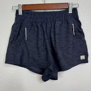 Vuori‎ Clementine Shorts Womens XS Charcoal Grey Abstract Print Running VW367 thumbnail 1