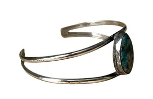 Vintage Sterling Silver and Turquoise Cuff Bracelet, Delicate Turquoise Cuff thumbnail 2