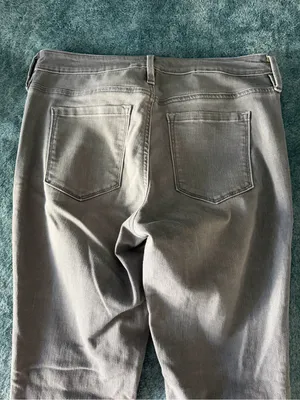 Athleta Skulptek Skinney Jeans Size‎ 4 Light Gray thumbnail 5