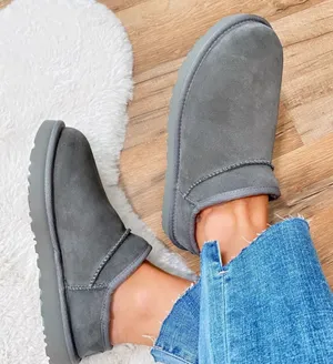 Ugg grey classic thumbnail 1