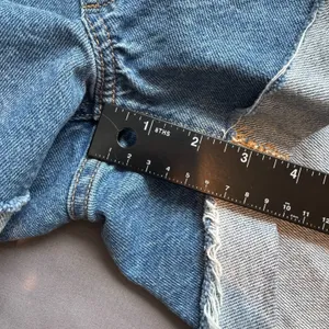 Old Navy Overall Shorts Women's XL Blue Denim Shortalls Cuffed Classic thumbnail 12