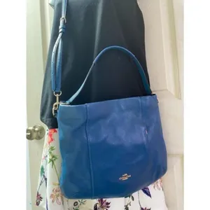 Coach Medium W Adjustable Strap Blue Leather Cross thumbnail 9
