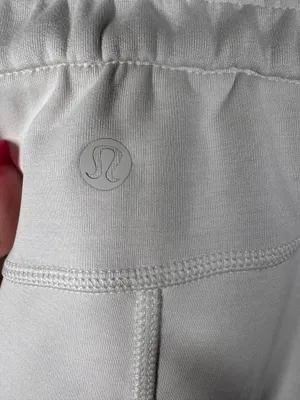 Lululemon Shorts Sz 0 thumbnail 3