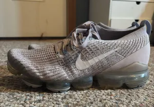 Nike Air Max Shoes thumbnail 1