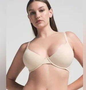 NWT SKIMS Fits Everybody Scoop Plunge Bra - Sand thumbnail 1