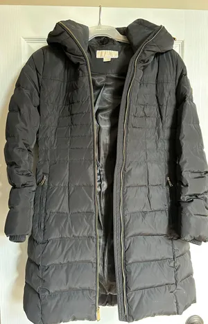 Michael Kors Black Pillow Collar Puffer Jacket thumbnail 4