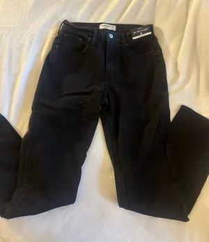 Abercrombie Jeans Mid-Rise 90s Straight thumbnail 1