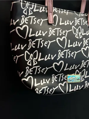 Betsey Johnson Graffiti Print Black Shoulder Bag With Pastel Striped Bow thumbnail 12