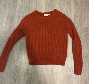 Sweater Orange Size M thumbnail 1