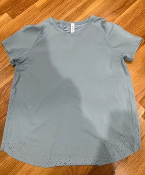 Lululemon top  thumbnail 1