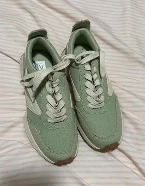 DV by Dolce Vita Sneakers Platform thumbnail 1