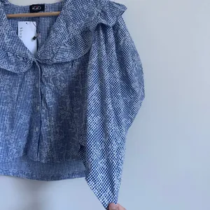 NEW Gigio Gingham Floral Puff Sleeve Top size small blue ruffle boho NWT blouse thumbnail 5