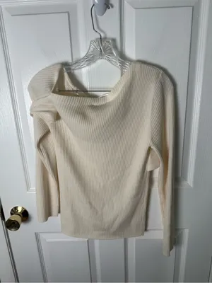 Reformation Lilou Regenerative Merino Sweater in Gossamer XL thumbnail 5