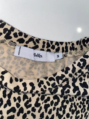 Adika Leopard Long sleeve crop top thumbnail 3