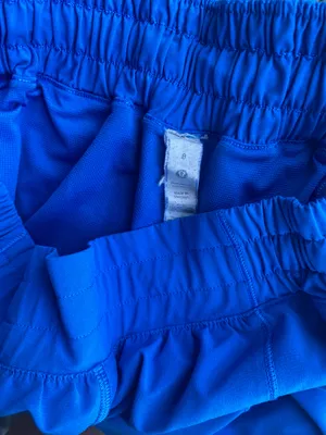 Lululemon Hotty Hot Shorts 2.5" thumbnail 3