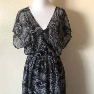 5/$30 🎈 Mossimo women’s XS kimono‎ maxi dress thumbnail 2