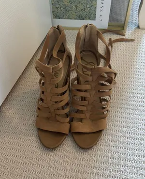 Sam Edelman Brown heels thumbnail 1