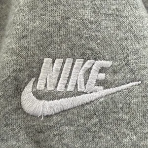 Nike Heather Gray Joggers Size Medium Classic Unisex Sweats thumbnail 5