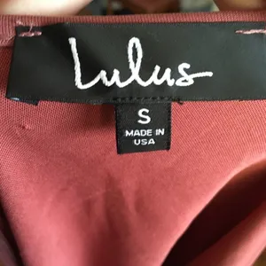 Lulus strappy rose sleeveless crop S top thumbnail 4
