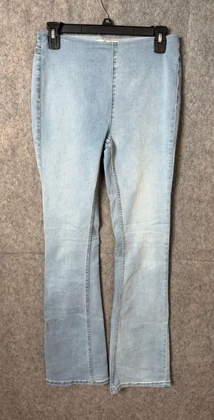 Free People We the Free Women’s 28 Light Wash Flare Pull on Jeans thumbnail 1