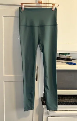 Beyond Yoga, light green, XS full length legging thumbnail 1