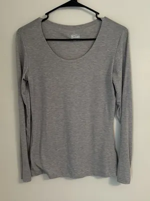 32 Degrees Heat Long Sleeve Thin Gray Shirt Size Large outdoor layer camping thumbnail 1