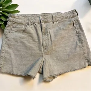 American Eagle NWT Corduroy Mom Shorts 14 thumbnail 1