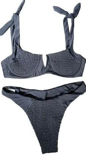 NEW Zaful Gray Smocked Shirred Bowknot Underwire V Cut Two Piece Bikini Set thumbnail 1
