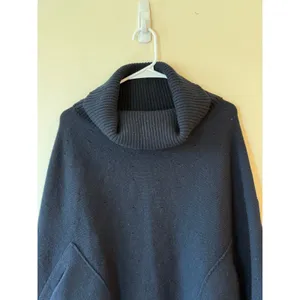 Gap Poncho Sweater Womens M/L Navy Blue Knit Lambswool Cowl Neck Winter Pockets thumbnail 5