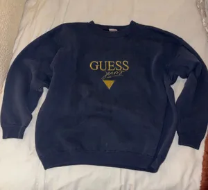 Vintage guess sweatshirt  thumbnail 1